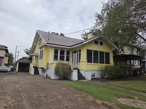 Exterior - 818 Charles St, Cairo, IL 62914 photo 2 of 7