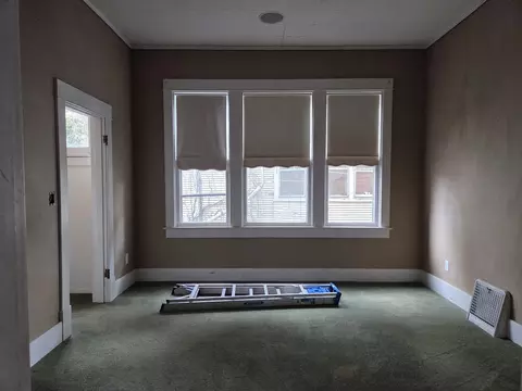Living - 818 Charles St, Cairo, IL 62914 photo 5 of 7