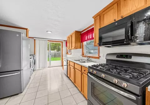 Kitchen - 409 S 9th St, Oregon, IL 61061 photo 4 of 4