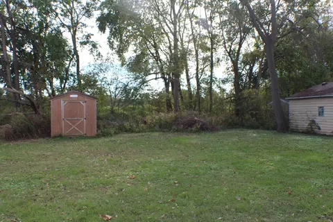 Exterior - 602 3rd Ave W, Milan, IL 61264 photo 5 of 5
