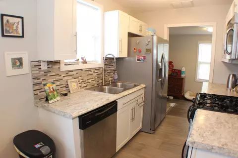 Kitchen - 602 3rd Ave W, Milan, IL 61264 photo 3 of 5