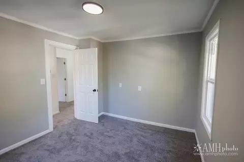 Bedroom - 657 S Poplar Ave, Kankakee, IL 60901 photo 5 of 13