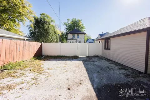 Exterior - 657 S Poplar Ave, Kankakee, IL 60901 photo 12 of 12