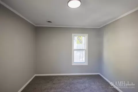 Bedroom - 657 S Poplar Ave, Kankakee, IL 60901 photo 1 of 13