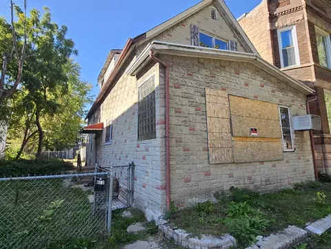 6532 S Eberhart Ave, Chicago, IL 60637 photo 2