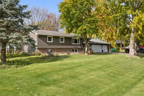 Exterior - 506 N 2nd St, Malta, IL 60150 photo 2 of 8