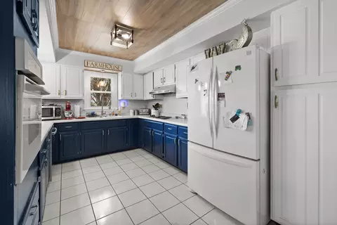 Kitchen - 506 N 2nd St, Malta, IL 60150 photo 1 of 2