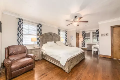 Bedroom - Undisclosed, Des Plaines, IL 60016 photo 1 of 4