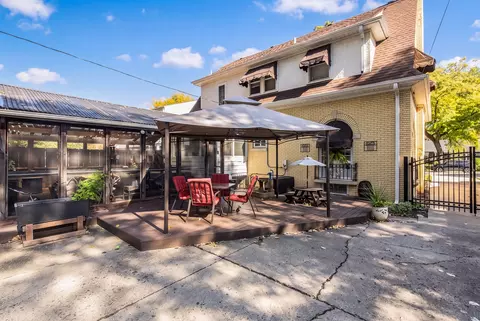 Exterior - Undisclosed, Des Plaines, IL 60016 photo 4 of 10