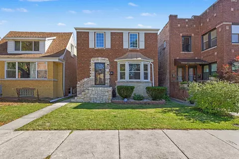 6155 N Meade Ave, Chicago, IL 60646