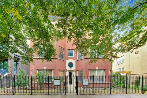 4018 N Mozart St #1N, Chicago, IL 60618