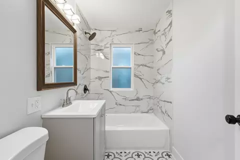 Bath - 7640 W 63rd Pl, Summit, IL 60501 photo 1 of 3