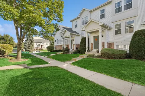 514 Holiday Ln #0, Hainesville, IL 60073