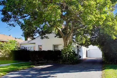 127 N Illinois Ave, Villa Park, IL 60181