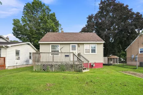 1306 13th Ave, Sterling, IL 61081