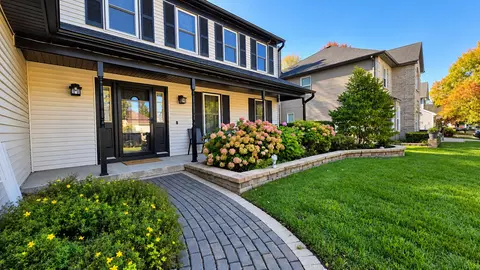 Exterior - 2205 Jordan Ln, Elgin, IL 60123 photo 3 of 6
