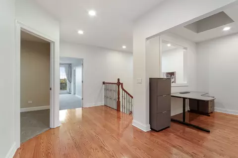 Entry Way - 16 W530 Bluff Rd, Willowbrook, IL 60527 photo 1 of 1