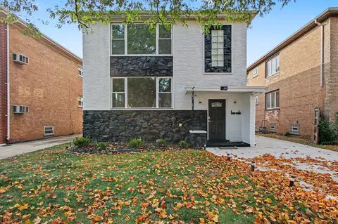 302 Crandon Ave, Calumet City, IL 60409