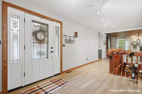 Entry Way - 7103 Johnsburg Rd, Spring Grove, IL 60081 photo 1 of 3