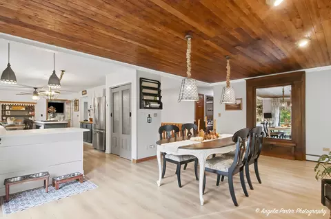 Dining - 7103 Johnsburg Rd, Spring Grove, IL 60081 photo 2 of 2