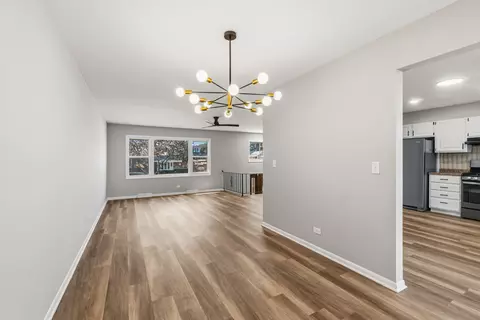 Living - 1703 N Taft Ave, Berkeley, IL 60163 photo 3 of 5