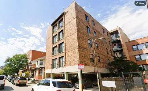 222 W 22nd Pl #4A, Chicago, IL 60616