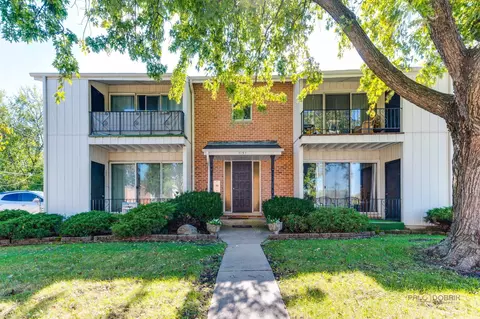 7151 177th Pl #4, Tinley Park, IL 60477