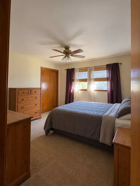 Bedroom - 1636 S Cora St, Des Plaines, IL 60018 photo 1 of 3