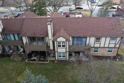 View/Area - 4730 Calvert Dr #B2, Rolling Meadows, IL 60008 photo 1 of 2
