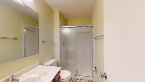 Bath - 4730 Calvert Dr #B2, Rolling Meadows, IL 60008 photo 1 of 2