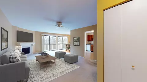 Living - 4730 Calvert Dr #B2, Rolling Meadows, IL 60008 photo 1 of 1