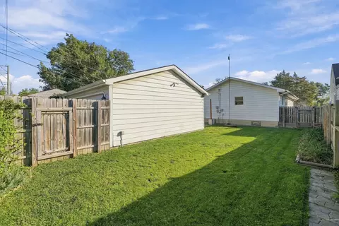 Exterior - 3510 Wallace Ave, Steger, IL 60475 photo 5 of 6