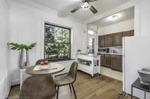 Dining - 1522 E 59th St #3E, Chicago, IL 60637 photo 2 of 2