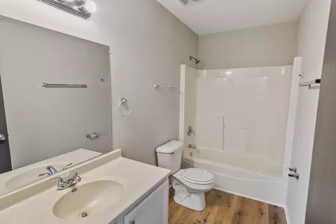 Bath - 5320 Orchard Trl, Monee, IL 60449 photo 1 of 2