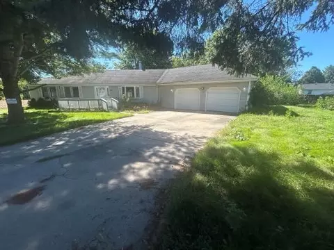393 9th St, Mazon, IL 60444 photo 3