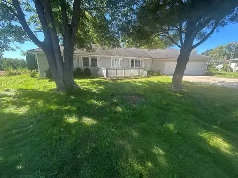 393 9th St, Mazon, IL 60444 photo 2