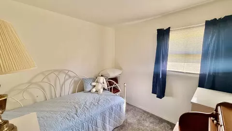 Bedroom - 1308 Short St, Centralia, IL 62801 photo 2 of 4