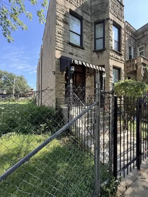 528 E 46th Pl, Chicago, IL 60653