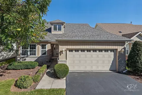 Exterior - 13449 S Silverleaf Rd, Plainfield, IL 60544 photo 8 of 13