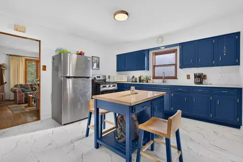 Kitchen - 583 E 4th St, Lockport, IL 60441 photo 1 of 3