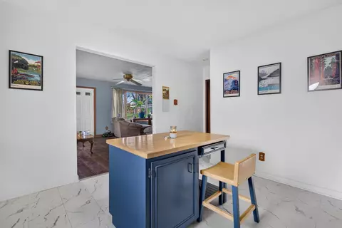 Kitchen - 583 E 4th St, Lockport, IL 60441 photo 3 of 3