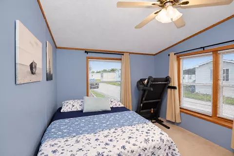 132 3rd Ave, Bartlett, IL 60103 photo 9