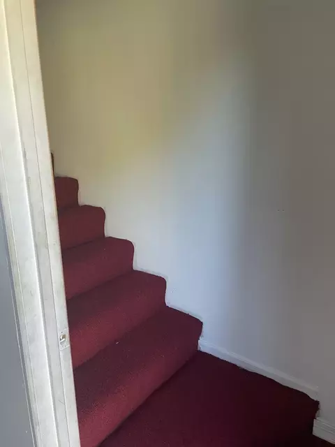 Entry Way - Undisclosed, Chicago, IL 60628 photo 2 of 4