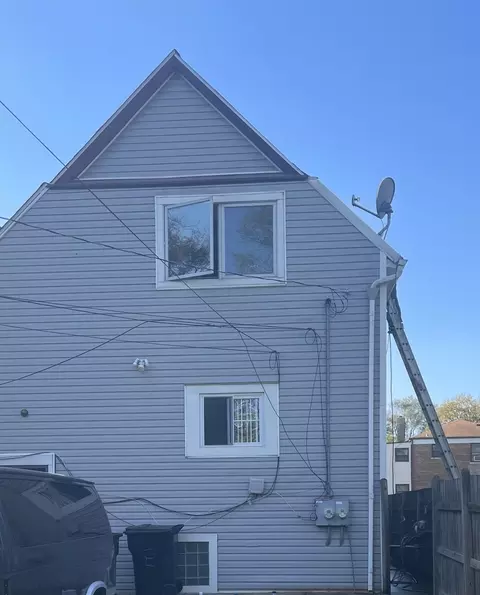 Exterior - Undisclosed, Chicago, IL 60628 photo 4 of 4