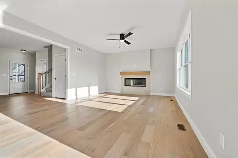 Living - 1003 Mount Carmel Rd, Bloomington, IL 61705 photo 3 of 6