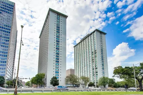 3600 N Lake Shore Dr #616, Chicago, IL 60613