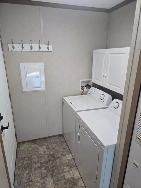 1102 11th St, Bloomington, IL 61704 photo 16