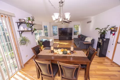 Dining - 6512 Cascade Ridge Dr, Plainfield, IL 60586 photo 1 of 1