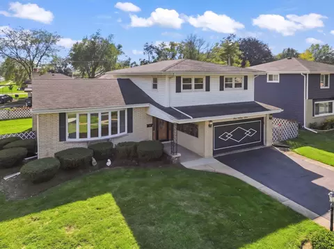433 Kinkaid Ct, Des Plaines, IL 60016
