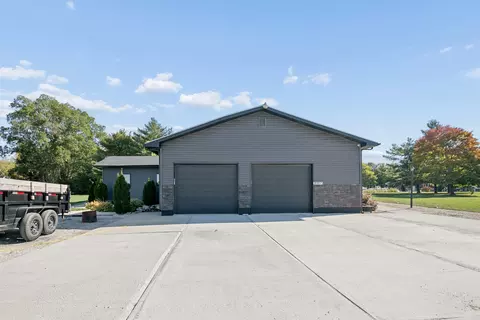 Exterior - 507 N Secor St, Gilman, IL 60938 photo 4 of 4